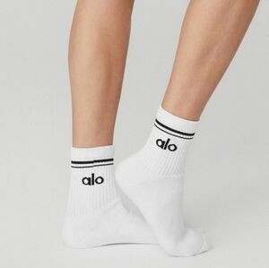 ALO Yoga Unisex White Thorowback Crew Socks